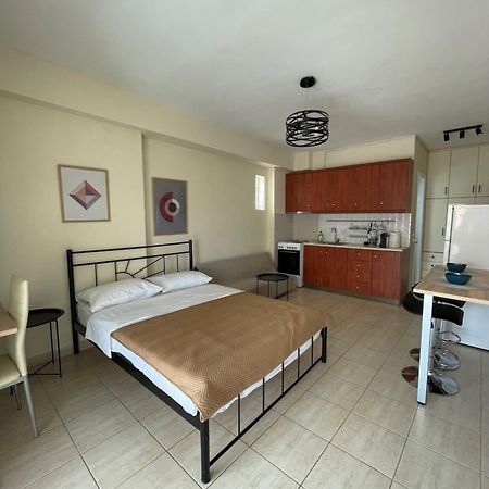 Cozy Apartment Of Chalkís Kültér fotó