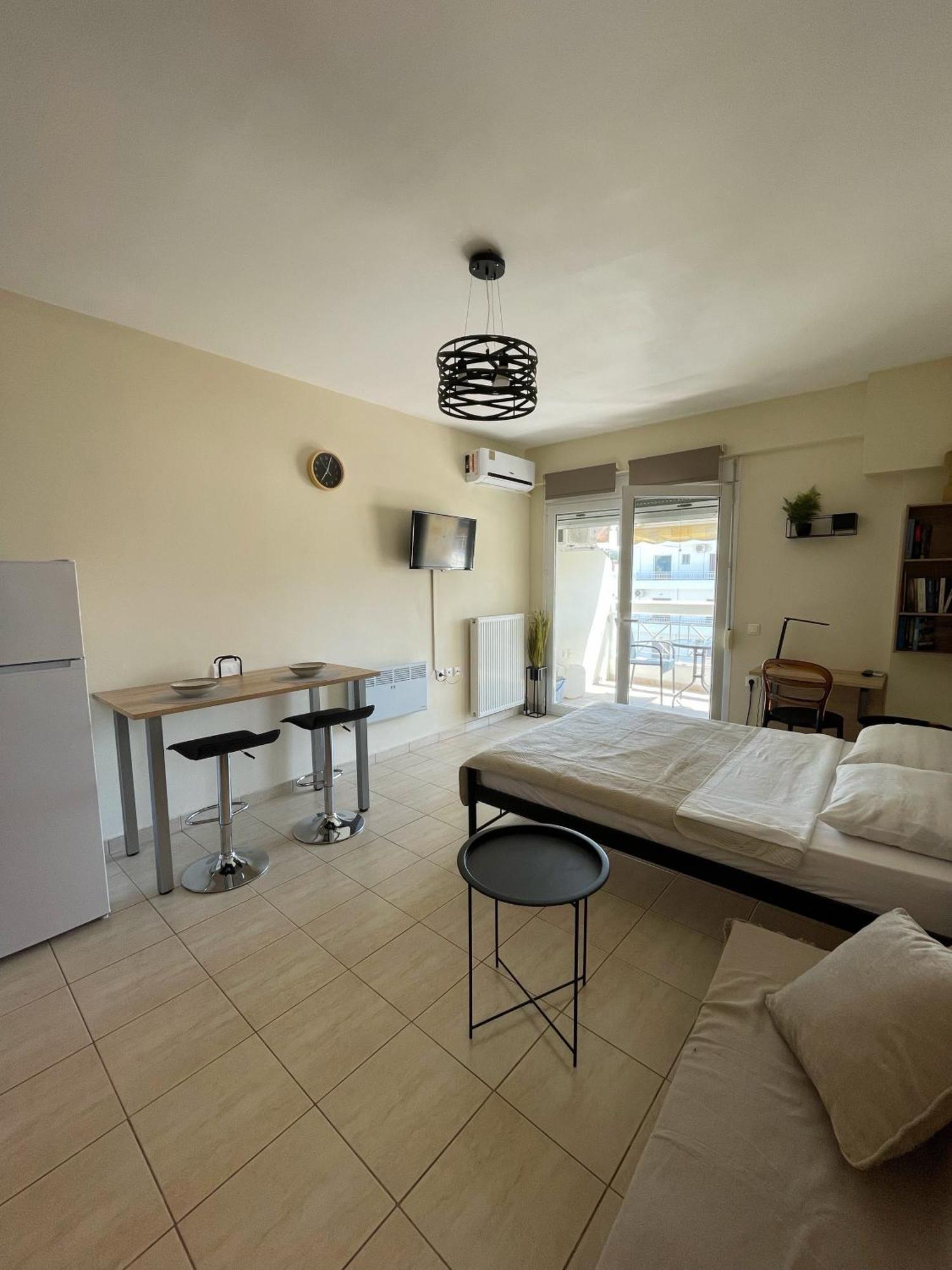 Cozy Apartment Of Chalkís Kültér fotó